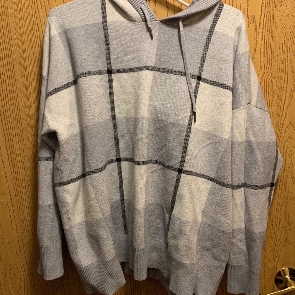 plaid pattern sweater